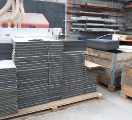 CNC-freeswerk is mogelijk in hout maar tevens in vele andere materialen